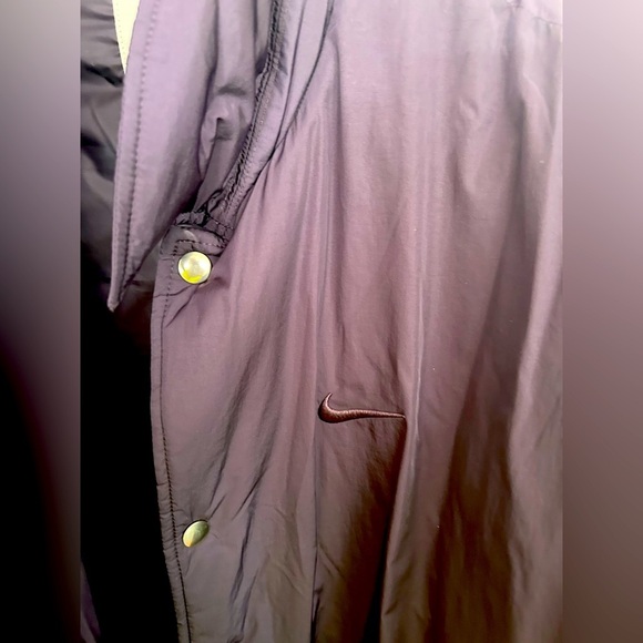 Nike Therma-fit Lined Collegiate button up coat eggplant size Medium - Picture 5 of 6